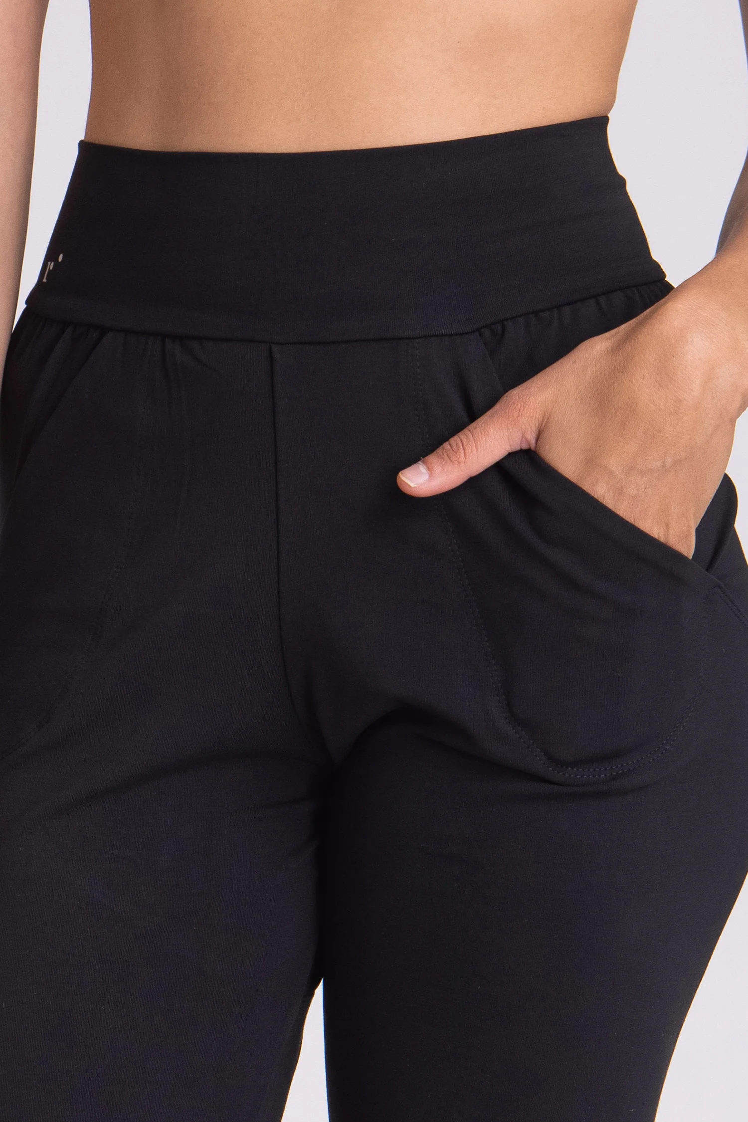Organic Cotton Slouchy Capri Pants - Image 3