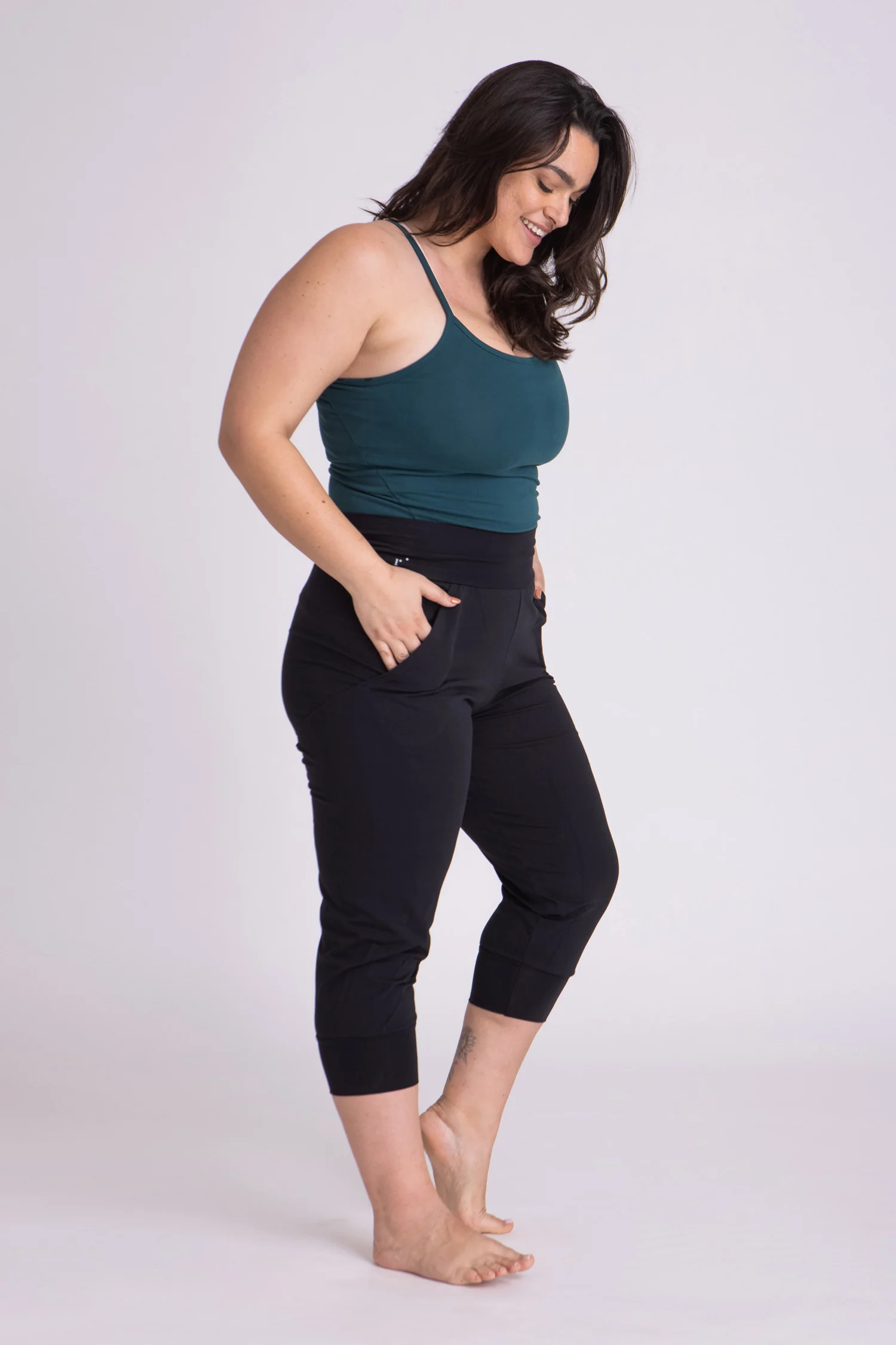Organic Cotton Slouchy Capri Pants - Image 4
