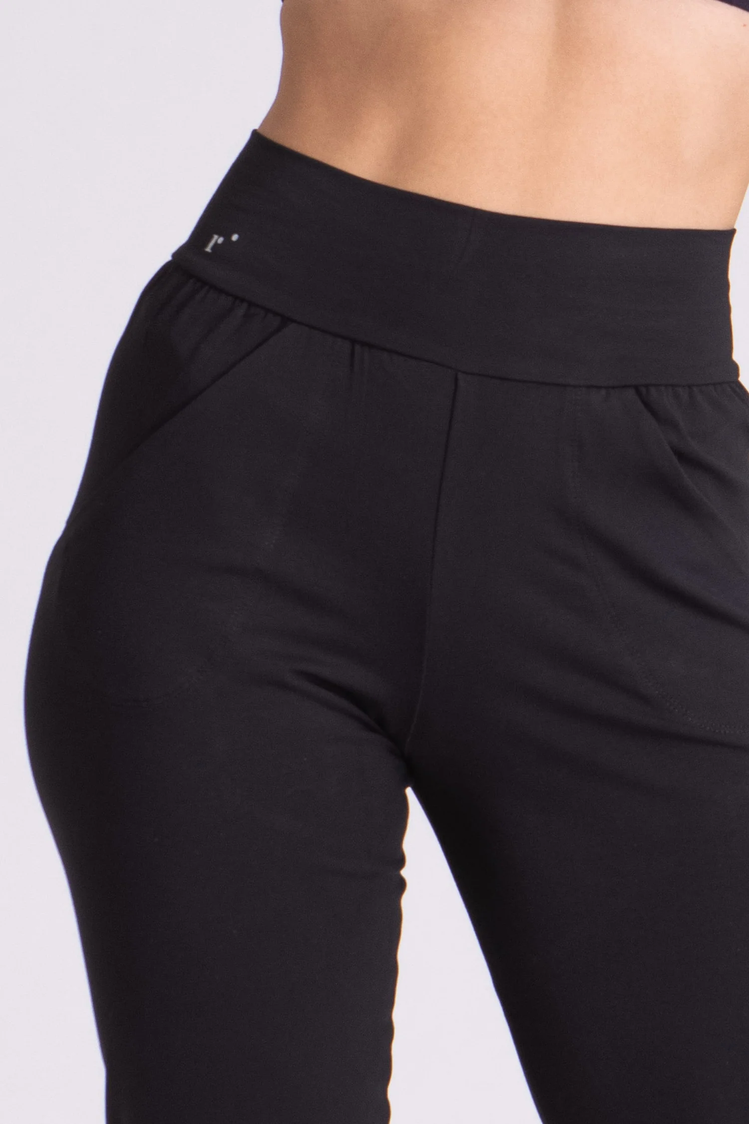 Slouchy Capri Pants - Image 3
