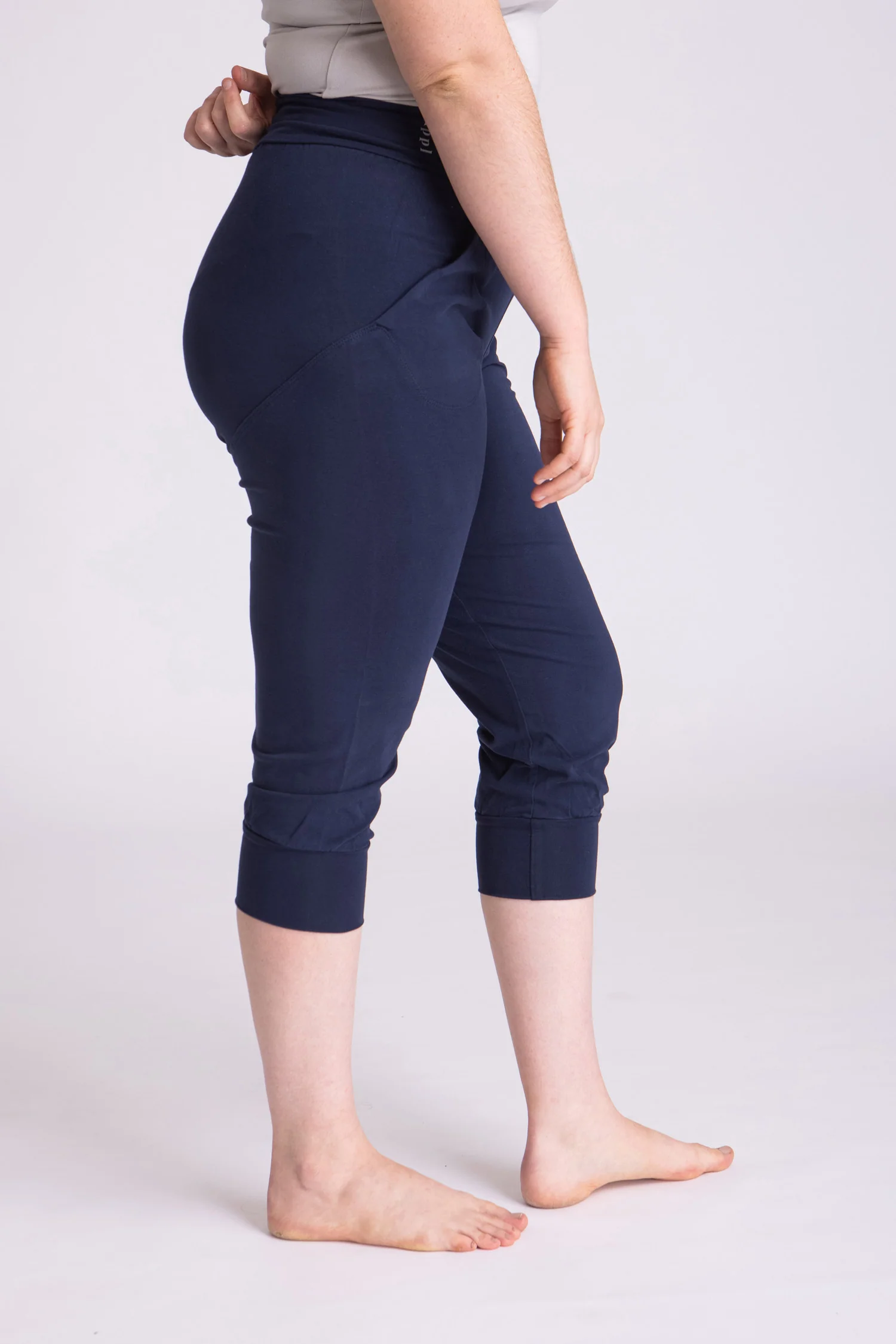 Slouchy Capri Pants - Image 4