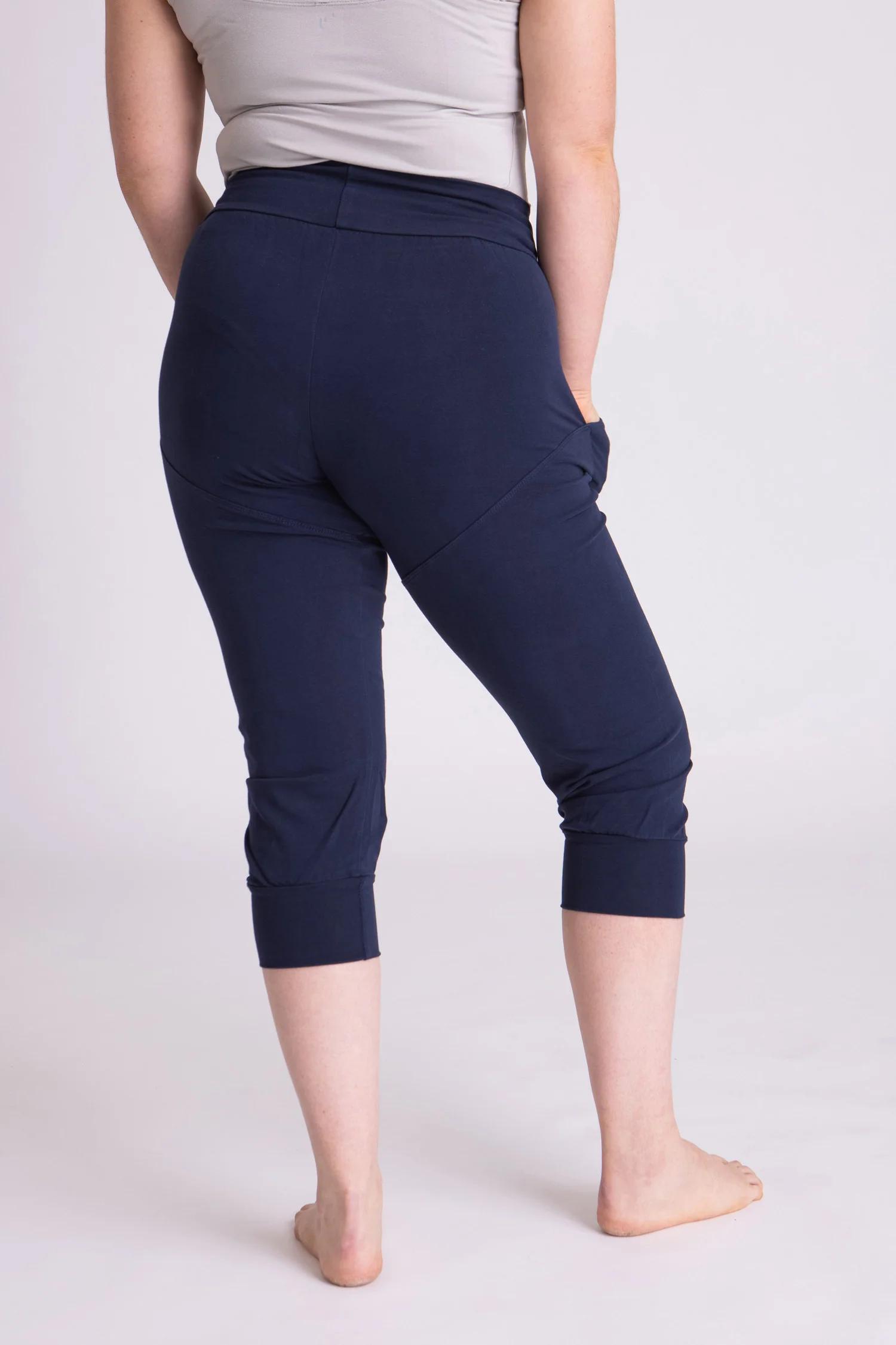 Slouchy Capri Pants - Image 5