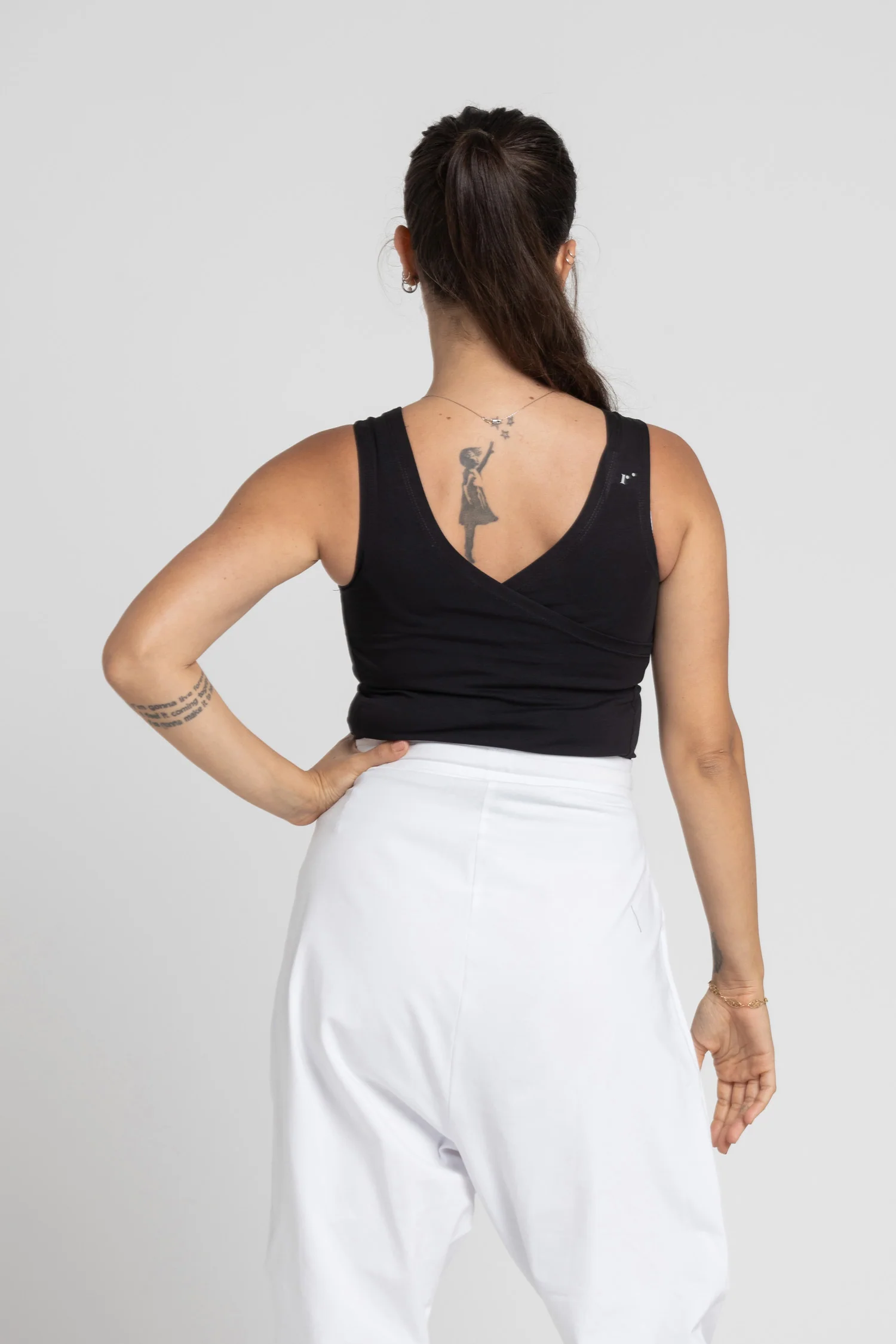 V Back Tank Top - Image 5