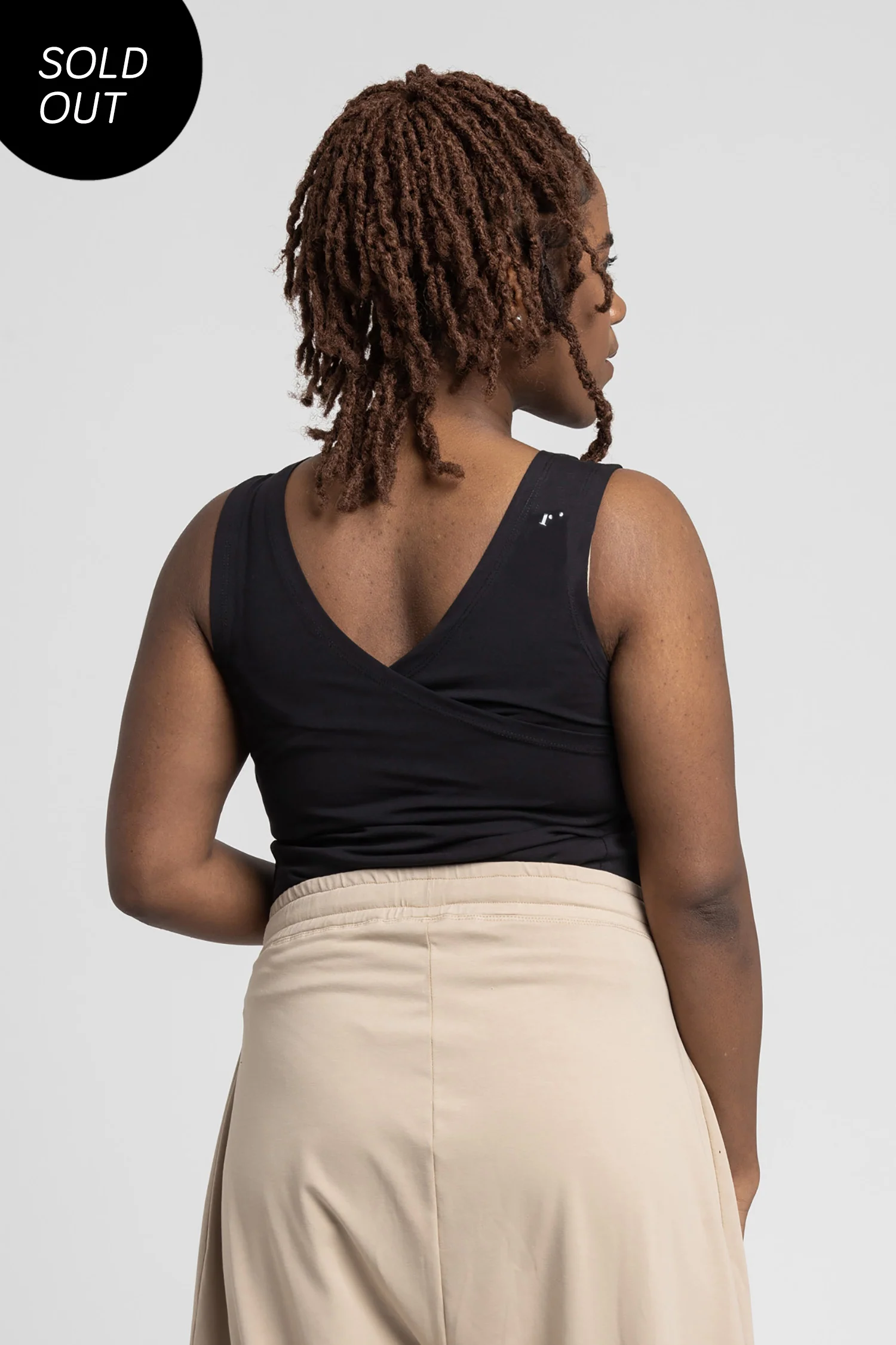 V Back Tank Top - Image 7